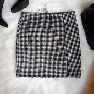 AKIRA Side Slit Mini Skirt Size Medium